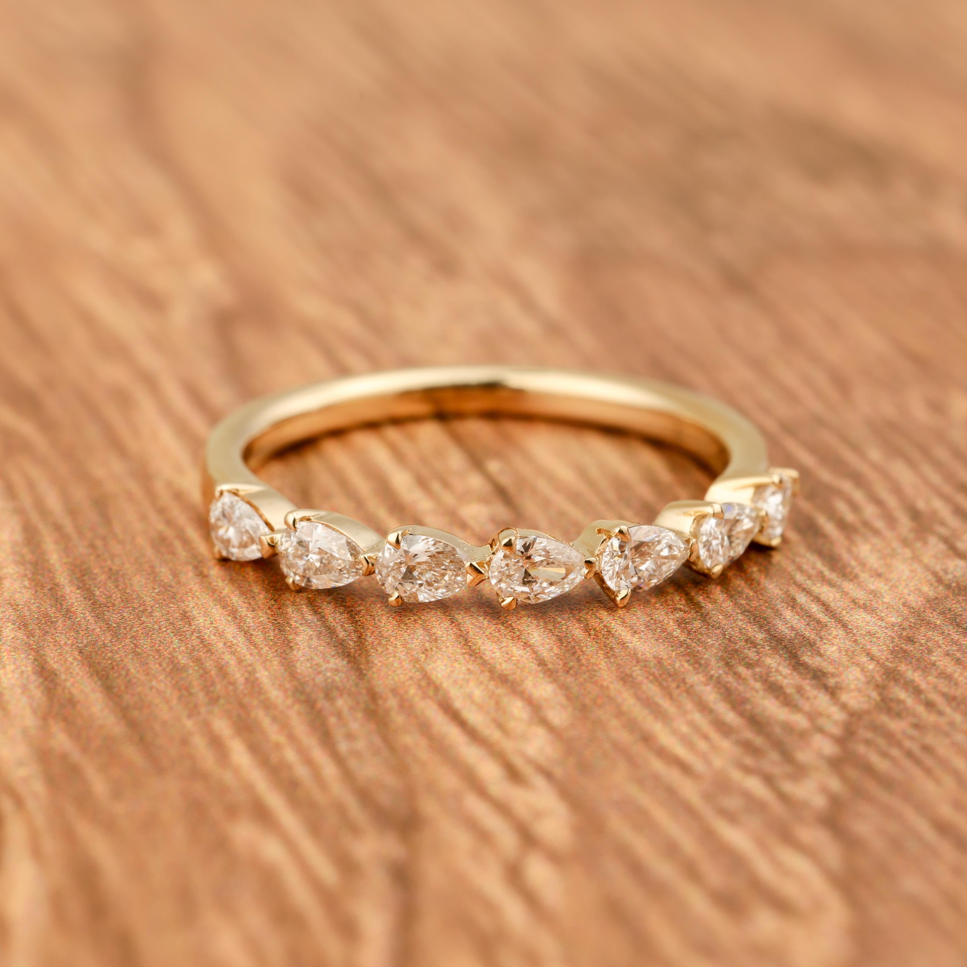 14K Pear Shape LG Diamond Band