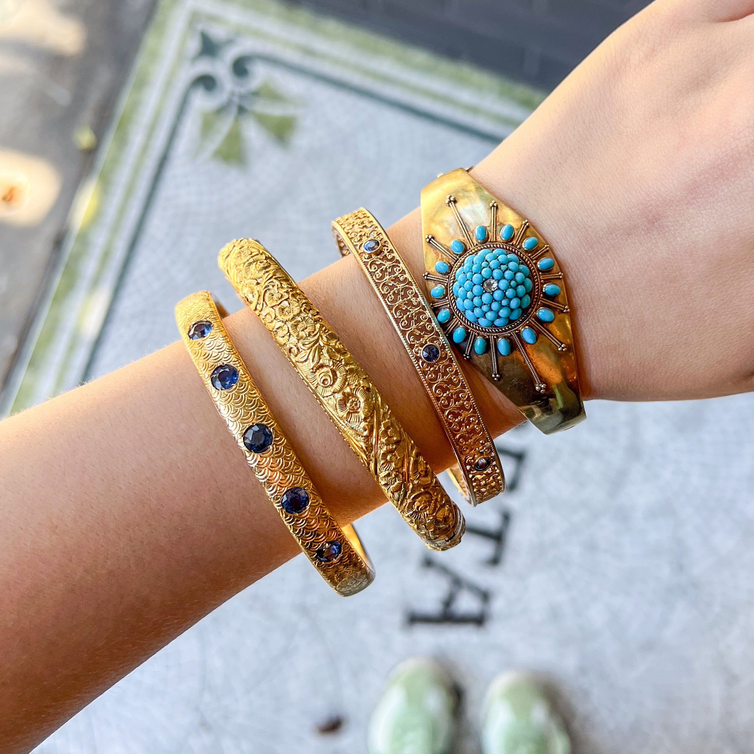 Edwardian Montana Sapphire Filigree Bangle