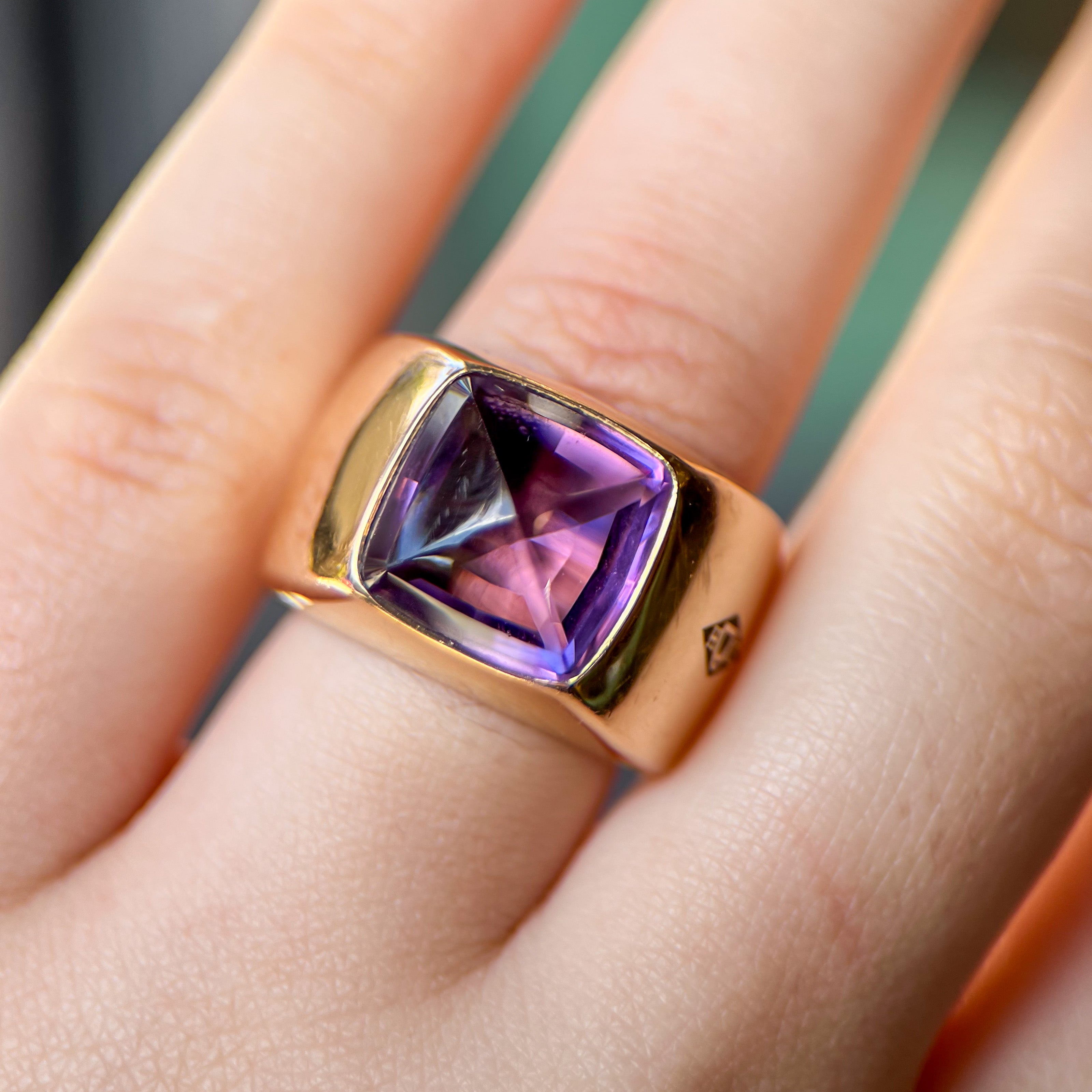 Vintage Hermes "Tabula" Amethyst Cabochon Ring